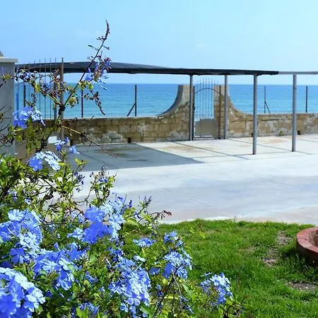 Le Mongolfiere Holiday home Reitani
